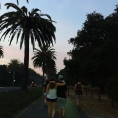 walking to Palo Alto w/ friends!!!